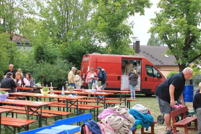 100 Jahre Martin-Luther-Kindertagesstätte in Lonnerstadt