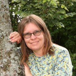 Michaela Farnlucher - Staatlich geprüfte Kinderpflegerin in der Martin-Luther-Kindertagesstätte Lonnerstadt